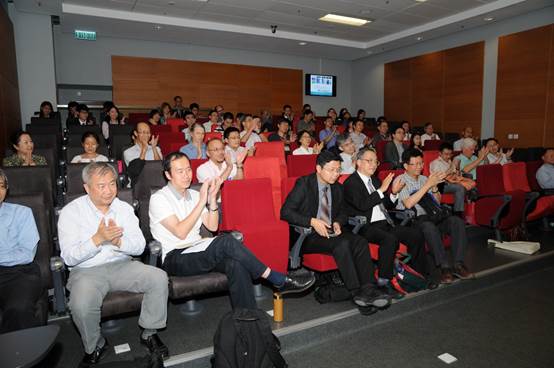 說明: D:\Dropbox\My Documents\HKU Services\International Conference on Excavated Texts and Pre-Qin Classics\會議綜述\OCT_8813.JPG